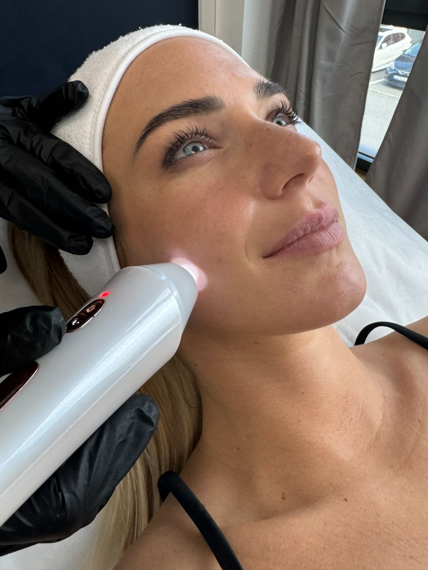 Soin anti-âge visage Laser Ligne